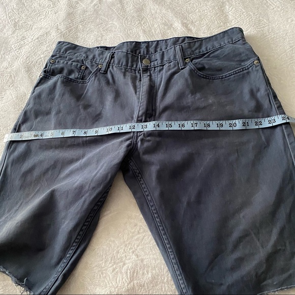 Levi’s 514 Cut Off Shorts 38x32 - Picture 5 of 13